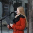 В День влюблённых перед театром признавались в любви