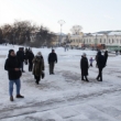 В День влюблённых перед театром признавались в любви