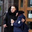В День влюблённых перед театром признавались в любви