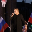 На Театральной площади прошло празднование Дня российского флага