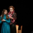 «Первая скрипка» показала благотворительный спектакль «На всякого мудреца довольно простоты»